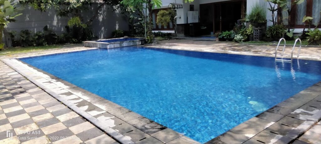 Jasa Bersih Kolam Renang Kebayoran Lama Jakarta Selatan