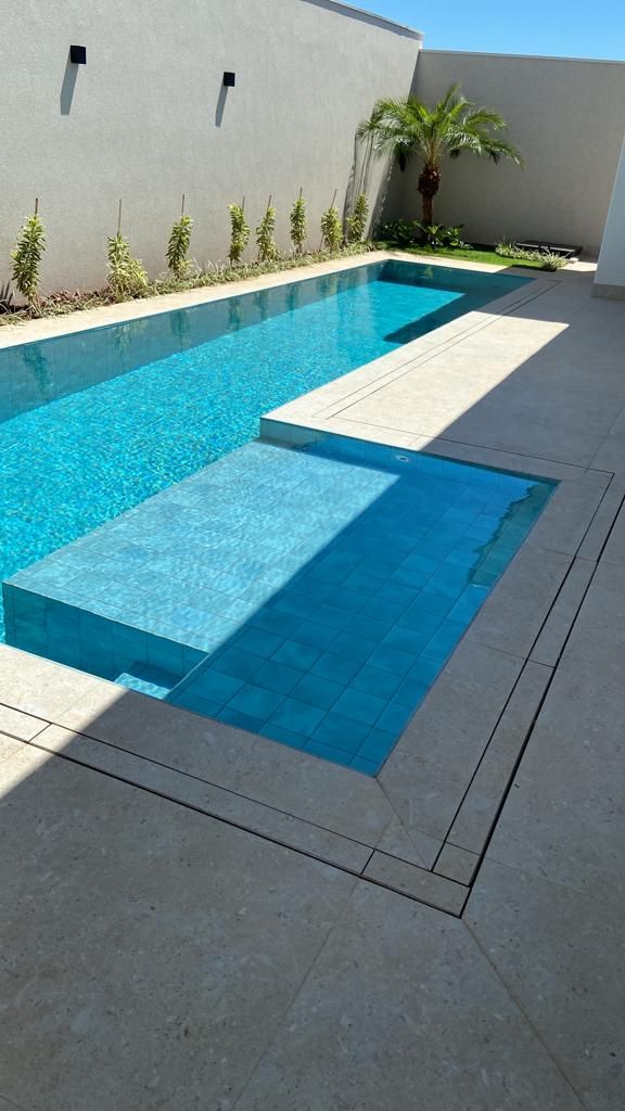 jasa perawatan kolam renang pakujaya