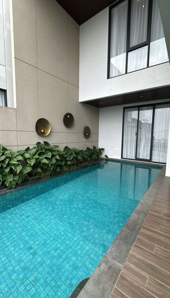 Jasa Perawatan Kolam Renang Rawa Mekar Jaya 