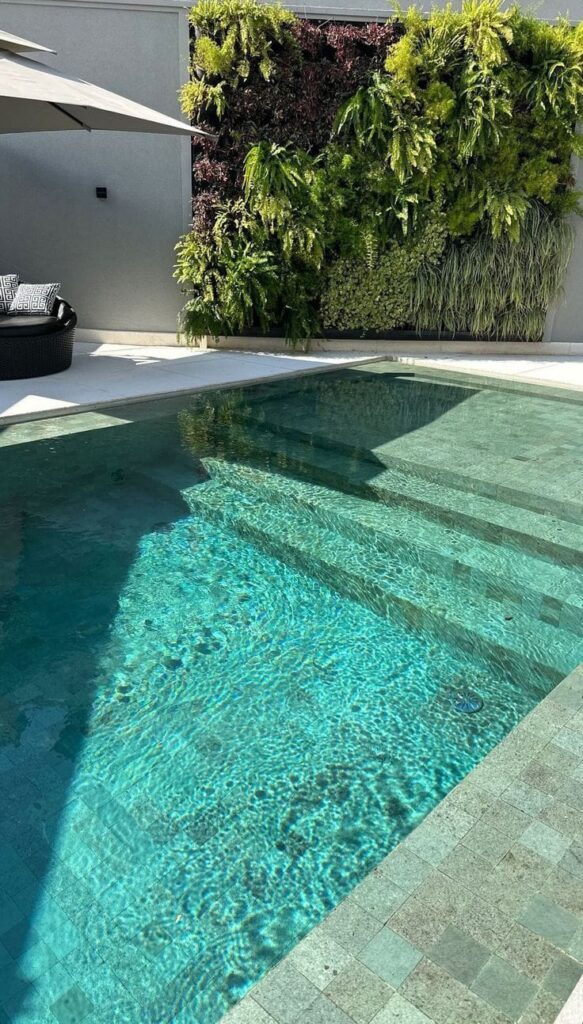 Jasa Perawatan Kolam Renang Bambu Apus