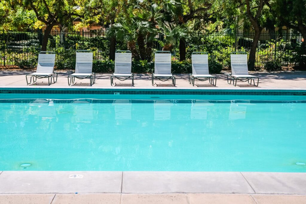 Jasa-Kolam-Renang-Kebon-Jeruk